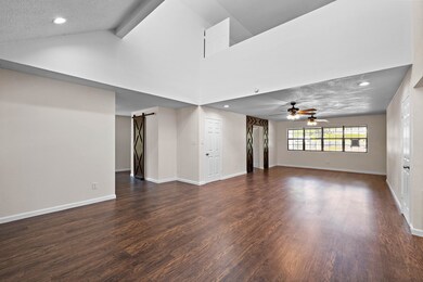 420 County Road 427 Loop, Dayton, TX 77535 - photo 5