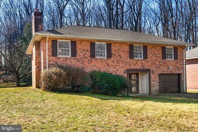 6643 Kirby Ct, Falls Church, VA 22043 - photo 2