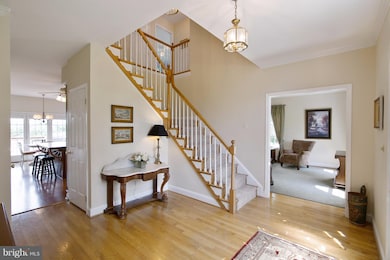 10018 Blue Banner Dr, Germantown, MD 20876 - photo 2