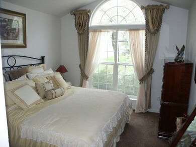 2nd bedroom