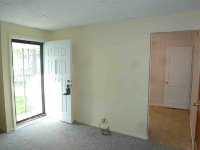 1901 E Greenlawn Ct, Muncie, IN 47302 - photo 4