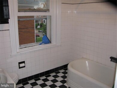 22 N Rigby Ave unit 2ND FL, Lansdowne, PA 19050 - photo 4