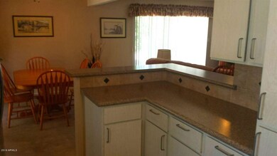 Upgraded Kitchen CTops Ontario Drive