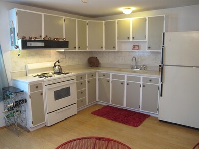 3781 Ardath Rd, Columbus, OH 43228 - photo 4