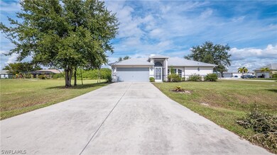 229 Mossrosse St, Fort Myers, FL 33913 - photo 4