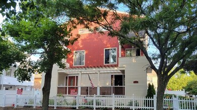 75 Walnut St unit 75, Everett, MA 02149 - photo 2