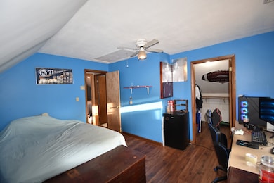 236 Bluebird Dr, Naugatuck, CT 06770 - photo 4