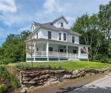 24 Fullerton St, Boothbay Harbor, ME 04538 - photo 2