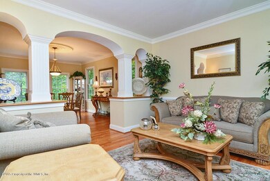 6- Living - Dining Rm View