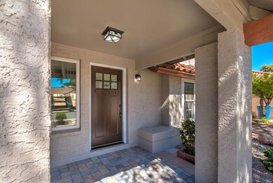 2724 W Oak Grove Ln-5
