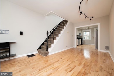 524 S Belnord Ave, Baltimore, MD 21224 - photo 3