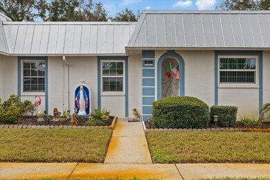 4231 Richmere Dr unit 3D, New Port Richey, FL 34652 - photo 2