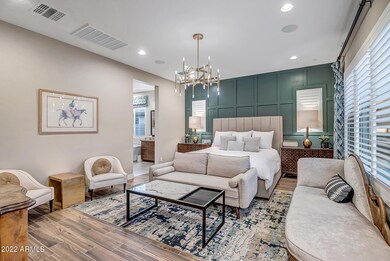 1452 E Blue Ridge Way