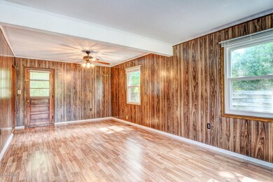 106 Rice Rd Wilmington NC-large-006-10-D
