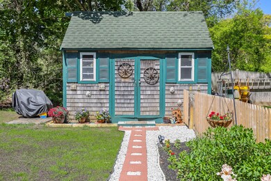 80 Rockville Ave, East Falmouth, MA 02536 - photo 5