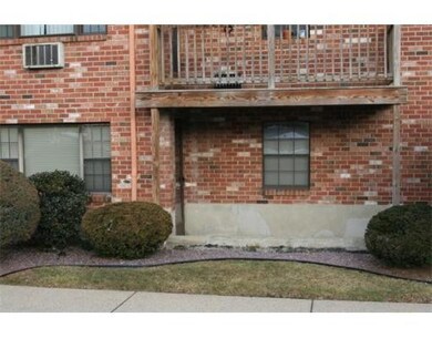 16C Mayberry Dr unit 2, Westborough, MA 01581 - photo 2