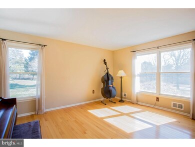 12 Nathaniel Green Dr, Titusville, NJ 08560 - photo 5