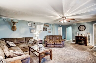 1806 Phillip St, Auburn, IN 46706 - photo 7