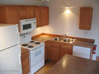 1100 Ermine St unit 2, Anchorage, AK 99504 - photo 3