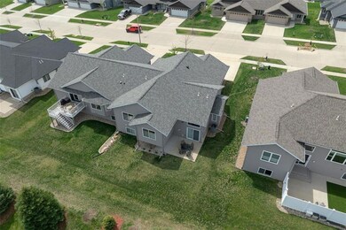 3507 Bluebird Dr SW, Cedar Rapids, IA 52404 - photo 2