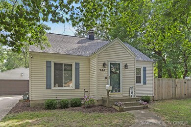 2-web-or-mls-944 Beech St SW, Wyoming-2