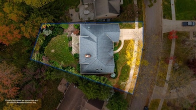 2230 Chaucer Dr, Ann Arbor, MI 48103 - photo 3