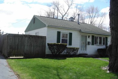 30 Vics Ct, Albany, NY 12205 - photo 4