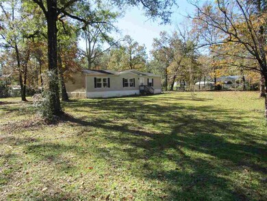 117 Royal Oaks Ct, Crawfordville, FL 32327 - photo 2