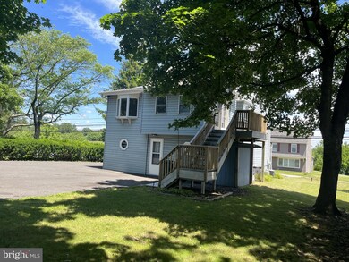 38 Mainland Rd, Harleysville, PA 19438 - photo 3