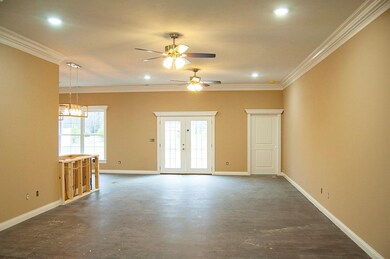 2683 Poplar Woods Ln, Columbus, IN 47203 - photo 5