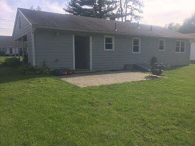 333 Log Plain Rd, Greenfield, MA 01301 - photo 6