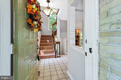 14318 Rich Branch Dr, North Potomac, MD 20878 - photo 5