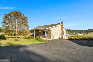 657 Paige Hill Rd, New Bloomfield, PA 17068 - photo 3