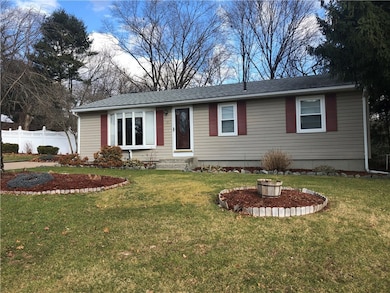 15 Wellspring Dr, Cranston, RI 02920 - photo 2