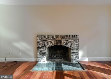 46136 Millstone Landing Rd, Lexington Park, MD 20653 - photo 5