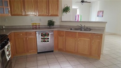 14248 Desert Ash Dr, Horizon City, TX 79928 - photo 6