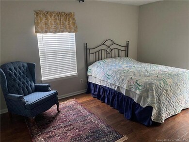 1409 Slate Run Rd unit 5, New Albany, IN 47150 - photo 4