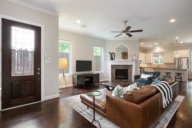 728 E 24th St, Houston, TX 77008 - photo 4