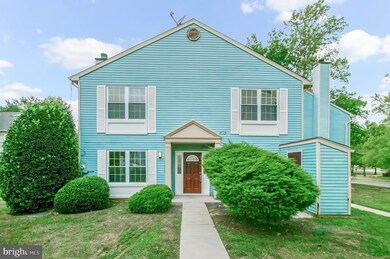 11420 Honeysuckle Ct unit 8-2, Upper Marlboro, MD 20774 - photo 2