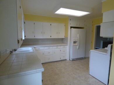 2655 E Evans Creek Rd, Rogue River, OR 97537 - photo 6