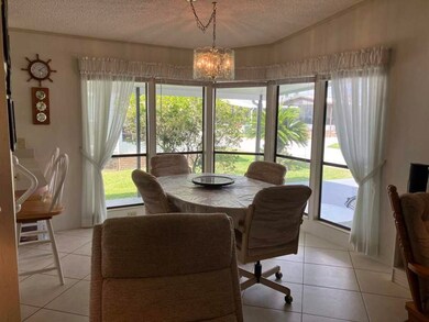 192 Queen Palm Dr, Naples, FL 34114 - photo 5