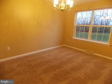 1882 Falcon Ln, Chambersburg, PA 17202 - photo 6