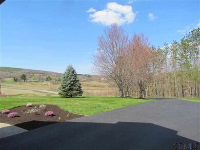 291 John Snyder Rd, Troy, NY 12180 - photo 3