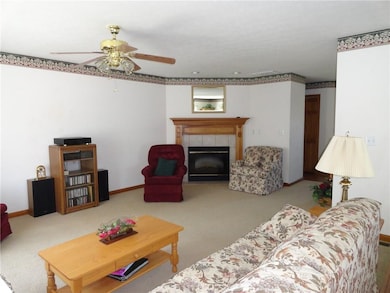 1638 N Nieman Dr, Greensburg, IN 47240 - photo 2