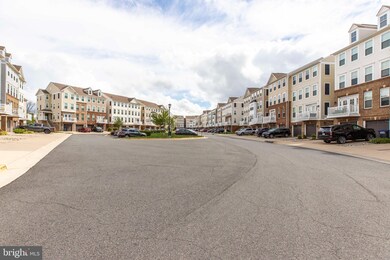 42209 Canary Grass Square, Aldie, VA 20105 - photo 4