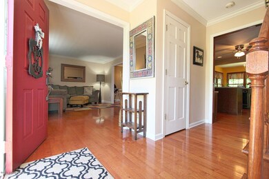 7 Captains Ct New Albany home for sale 2
