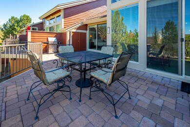 all deck furniture stays