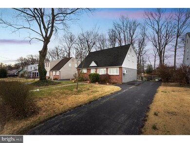 843 Quince Ln, Secane, PA 19018 - photo 2