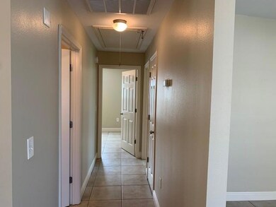 4877 Montegut Dr, New Orleans, LA 70126 - photo 5