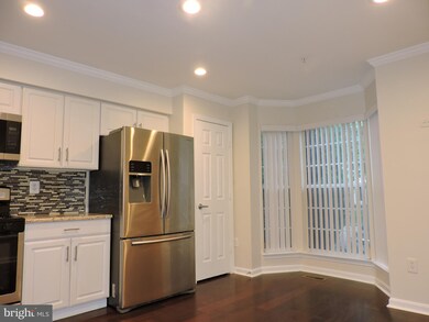 10814 Sherwood Hill Rd, Owings Mills, MD 21117 - photo 3
